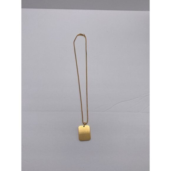 Alphabet V Necklace‎ Gold Tone - Picture 7 of 14